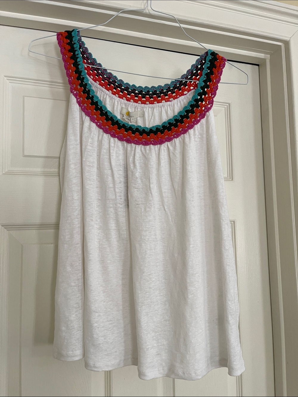 Boden tank with crochet trim